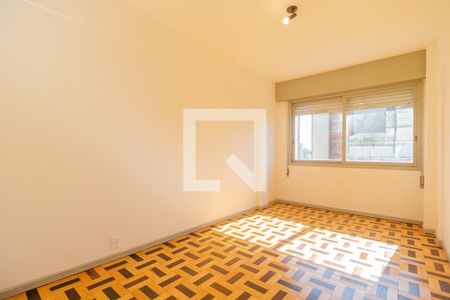 Quarto 1 de apartamento para alugar com 2 quartos, 70m² em Centro Histórico, Porto Alegre