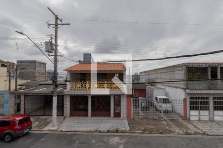 Vista Varanda Sala de casa para alugar com 2 quartos, 300m² em Conjunto Residencial José Bonifácio, São Paulo