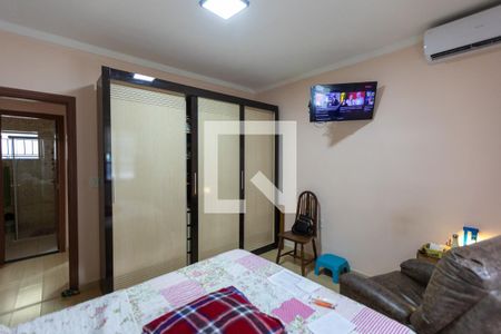 Quarto 1 de casa à venda com 4 quartos, 200m² em Vila Nova, Campinas