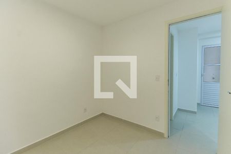 Quarto 1 de apartamento para alugar com 2 quartos, 40m² em Cidade Líder, São Paulo