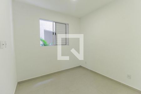 Quarto 1 de apartamento para alugar com 2 quartos, 40m² em Cidade Líder, São Paulo