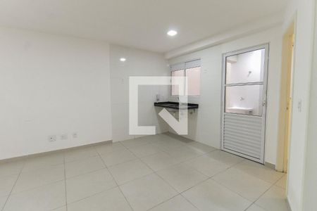 Sala de apartamento para alugar com 2 quartos, 41m² em Cidade Líder, São Paulo