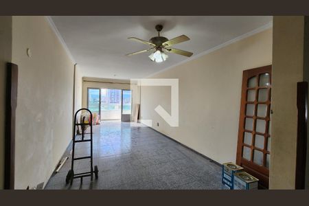 Sala de apartamento para alugar com 3 quartos, 141m² em Ponta da Praia, Santos