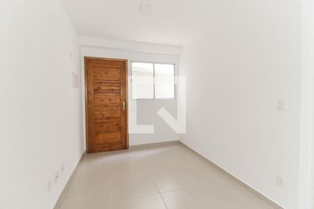 Sala de apartamento para alugar com 2 quartos, 35m² em Cidade Líder, São Paulo