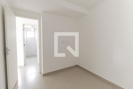 Quarto 1 de apartamento para alugar com 2 quartos, 43m² em Cidade Líder, São Paulo