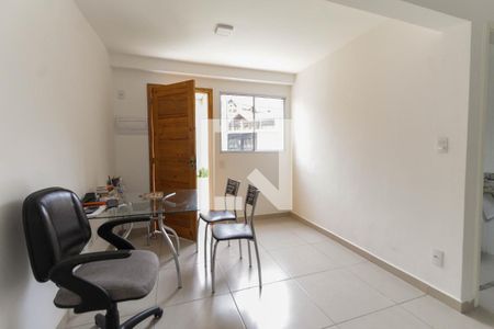 Sala de apartamento para alugar com 2 quartos, 45m² em Cidade Líder, São Paulo