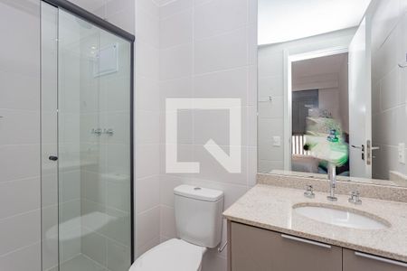 Banheiro de apartamento para alugar com 1 quarto, 32m² em Vila Gumercindo, São Paulo