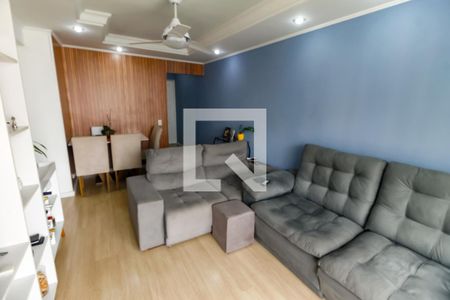 Sala de apartamento à venda com 3 quartos, 73m² em Vila Suzana, São Paulo