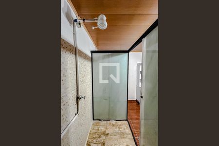 Banheiro de apartamento para alugar com 1 quarto, 12m² em Brás, São Paulo