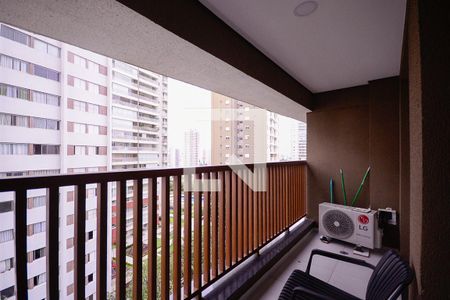 Sala/Cozinha - Varanda  de apartamento para alugar com 1 quarto, 32m² em Vila Gumercindo, São Paulo