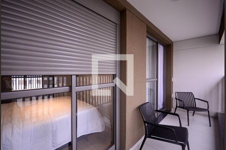 Sala/Cozinha - Varanda  de apartamento para alugar com 1 quarto, 32m² em Vila Gumercindo, São Paulo