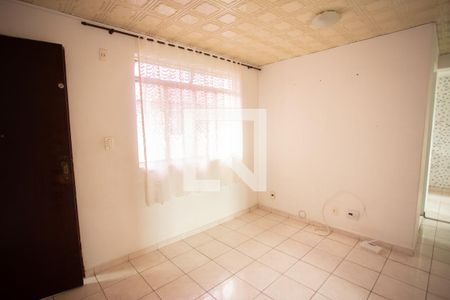 SALA de apartamento para alugar com 2 quartos, 42m² em Jardim Sao Joao (jaragua), São Paulo