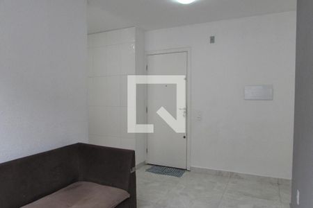 Apartamento para alugar com 2 quartos, 42m² em Jardim do Lago, São Paulo