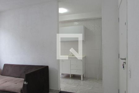 Apartamento para alugar com 2 quartos, 42m² em Jardim do Lago, São Paulo