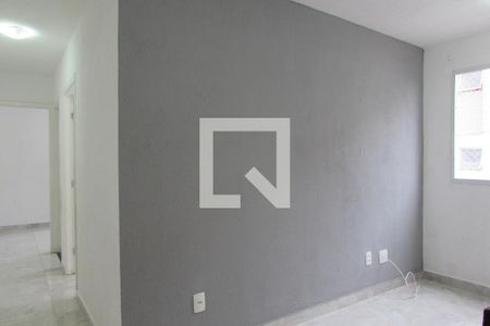 Apartamento para alugar com 2 quartos, 42m² em Jardim do Lago, São Paulo