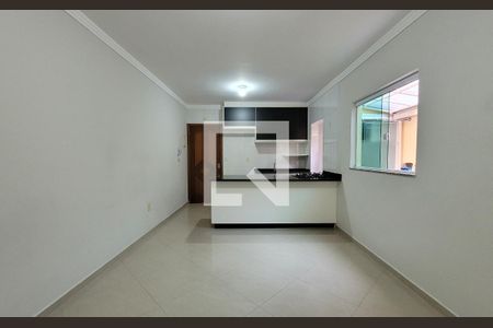 Sala de apartamento para alugar com 2 quartos, 51m² em Jardim Silvana, Santo André