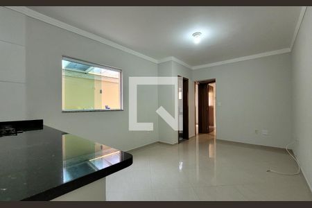 Sala de apartamento para alugar com 2 quartos, 51m² em Jardim Silvana, Santo André