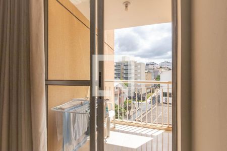 Varanda de apartamento para alugar com 3 quartos, 72m² em Fernão Dias, Belo Horizonte