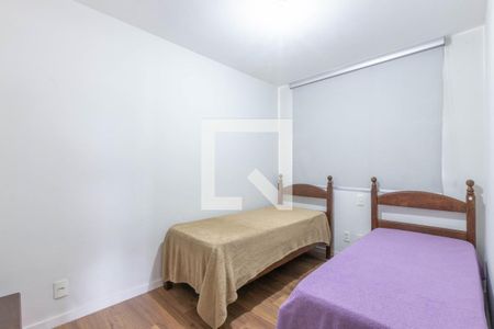 Quarto 1 de apartamento para alugar com 3 quartos, 72m² em Fernão Dias, Belo Horizonte