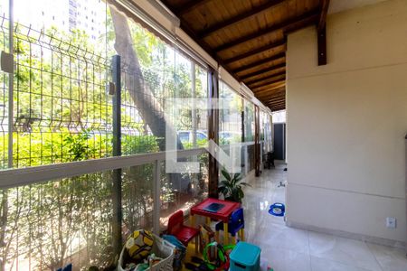 Varanda - Sala de apartamento à venda com 3 quartos, 72m² em Jardim Cocaia, Guarulhos