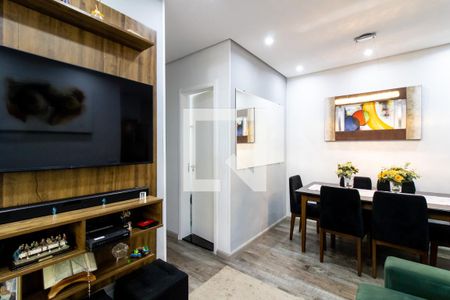 Sala de apartamento à venda com 3 quartos, 72m² em Jardim Cocaia, Guarulhos