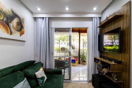 Sala de apartamento à venda com 3 quartos, 72m² em Jardim Cocaia, Guarulhos