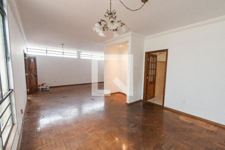 Sala de casa à venda com 3 quartos, 260m² em Vila Mariana, São Paulo