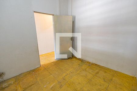 Quarto 2 de casa para alugar com 2 quartos, 70m² em Primeiro de Maio, Belo Horizonte