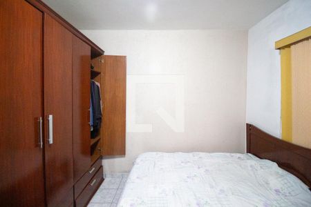 Quarto 1 de casa à venda com 2 quartos, 135m² em Vila Carmosina, São Paulo