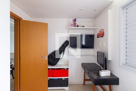 Quarto de apartamento à venda com 2 quartos, 55m² em Quitaúna, Osasco