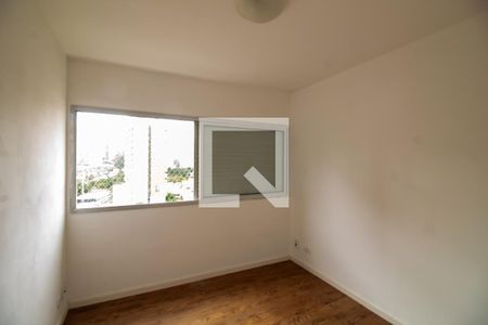 Quarto 2 de apartamento para alugar com 2 quartos, 65m² em Vila Cordeiro, São Paulo