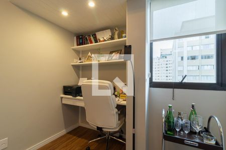 Escritório de apartamento para alugar com 1 quarto, 75m² em Moema, São Paulo