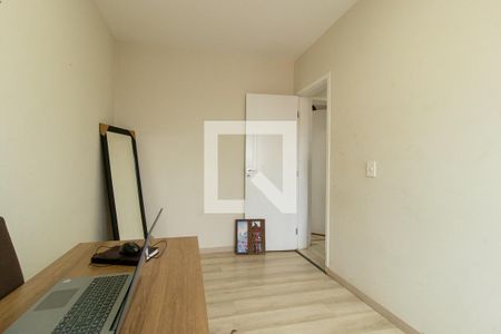 Quarto 1 de apartamento para alugar com 3 quartos, 60m² em Parque da Fonte, São José dos Pinhais