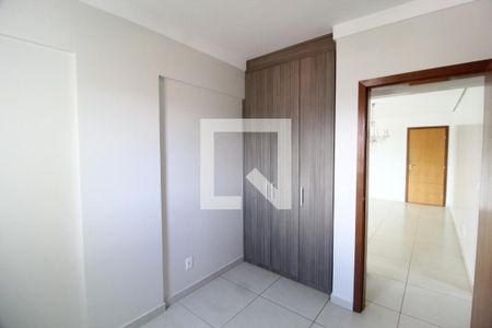 Quarto 1 de apartamento para alugar com 3 quartos, 97m² em Patrimônio, Uberlândia