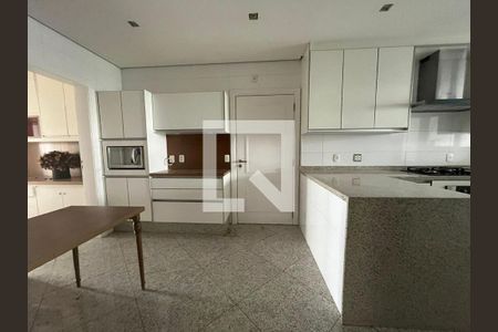 Apartamento à venda com 2 quartos, 236m² em Jardim Panorama, São Paulo