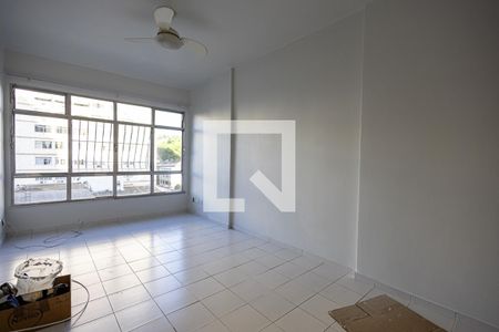 Sala de apartamento para alugar com 2 quartos, 90m² em Icaraí, Niterói