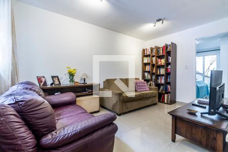 Sala de casa à venda com 3 quartos, 154m² em Vila Ida, São Paulo