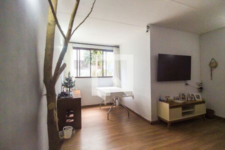 Sala de apartamento à venda com 2 quartos, 70m² em Itaquera, São Paulo