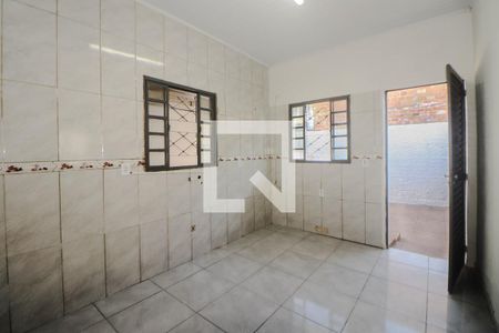 Sala e Cozinha de casa de condomínio para alugar com 2 quartos, 45m² em Sarandi, Porto Alegre