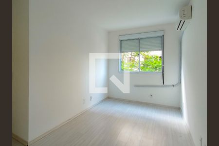 Quarto 2 de apartamento para alugar com 2 quartos, 70m² em Cavalhada, Porto Alegre