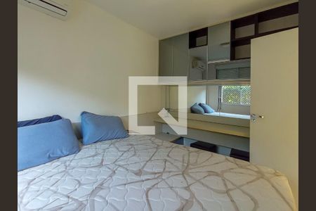 Quarto 1 de apartamento para alugar com 1 quarto, 72m² em Cavalhada, Porto Alegre