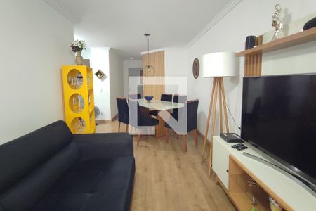 Sala de Estar de apartamento à venda com 2 quartos, 70m² em Chácaras Campos Elíseos, Campinas