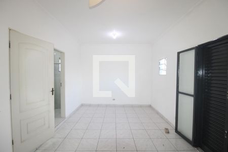 Quarto 1 de casa para alugar com 2 quartos, 110m² em Vila Bancaria Munhoz, São Paulo