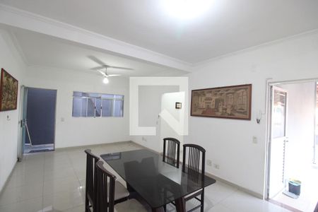 Sala de casa para alugar com 2 quartos, 110m² em Vila Bancaria Munhoz, São Paulo