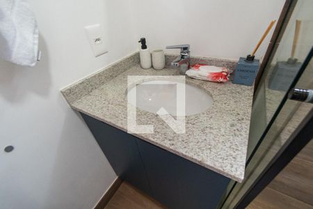 Banheiro de apartamento para alugar com 1 quarto, 27m² em Vila Mariana, São Paulo