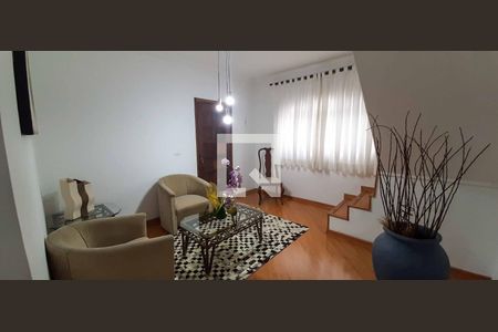 Sala de Estar de casa à venda com 3 quartos, 180m² em Jardim Roberto, Osasco