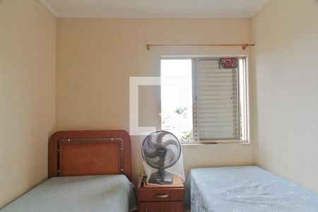 Quarto 1 de apartamento à venda com 2 quartos, 58m² em Parque Maria Domitila, São Paulo