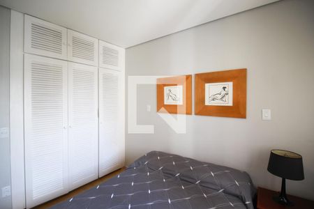 Quarto  de apartamento à venda com 1 quarto, 42m² em Vila Nova Conceição, São Paulo