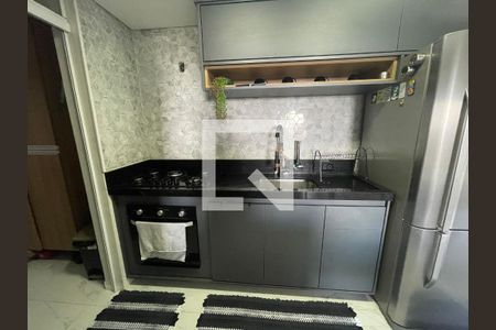 Cozinha de apartamento à venda com 2 quartos, 64m² em Jardim Tamoio, Jundiaí