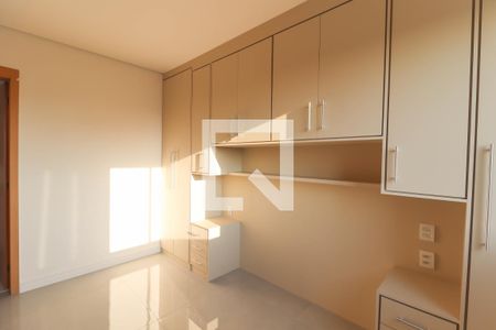 Apartamento à venda com 84m², 3 quartos e 2 vagas Apartamento à venda com 84m², 3 quartos e 2 vagasSuíte